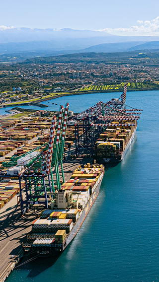 fostering inclusive trade 2023 mobile.jpg