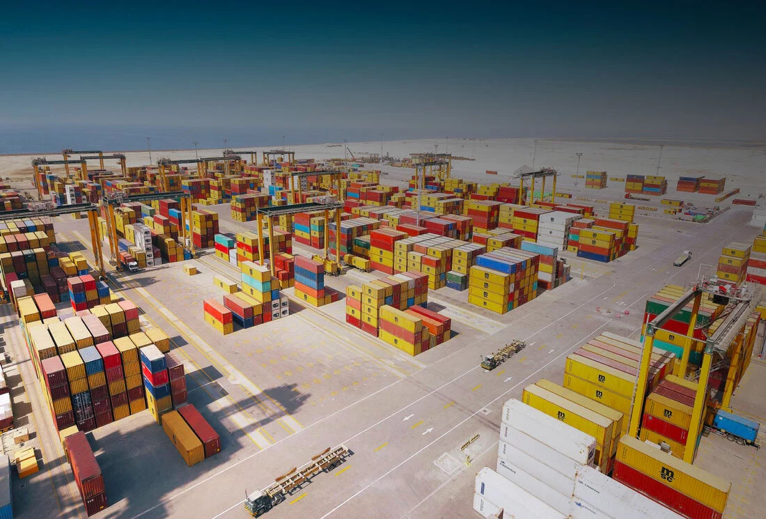 MSC15005491 dark.jpg