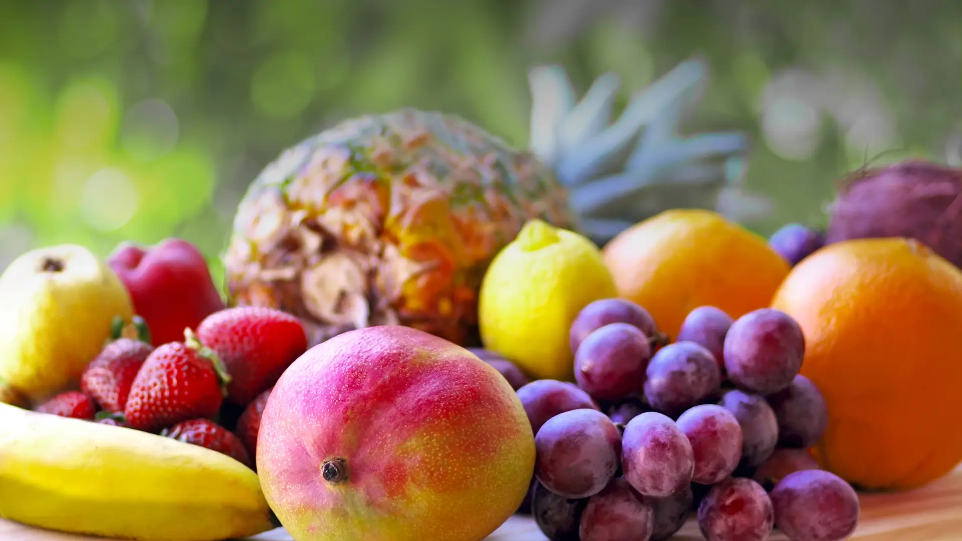 Fruit Shipping Company - Refrigerated Cargo Services